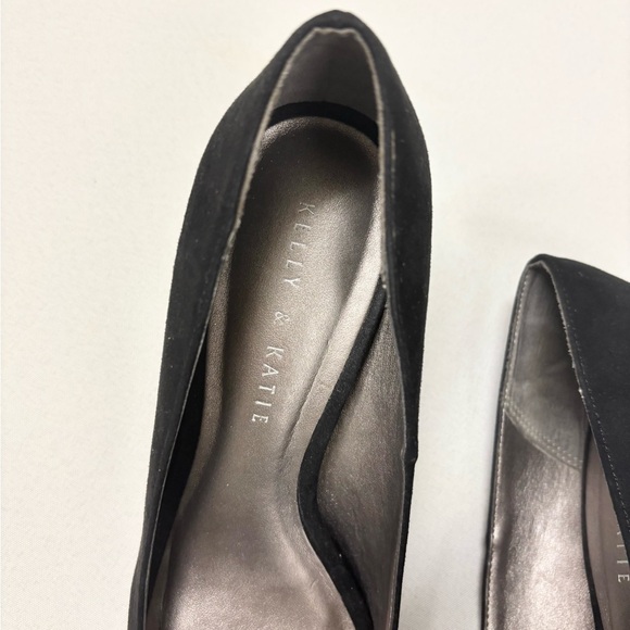 Kelly and Katie Elegant Black faux suede Peep-Toe Heels 9 - Picture 2 of 6